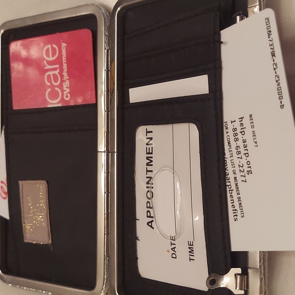 Embossed Wallet or crossbody - Picture 5 of 5